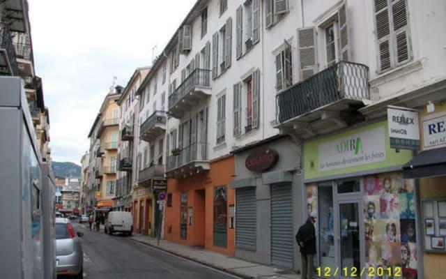 Little Studio In Rue Biscarra Niza Exterior foto